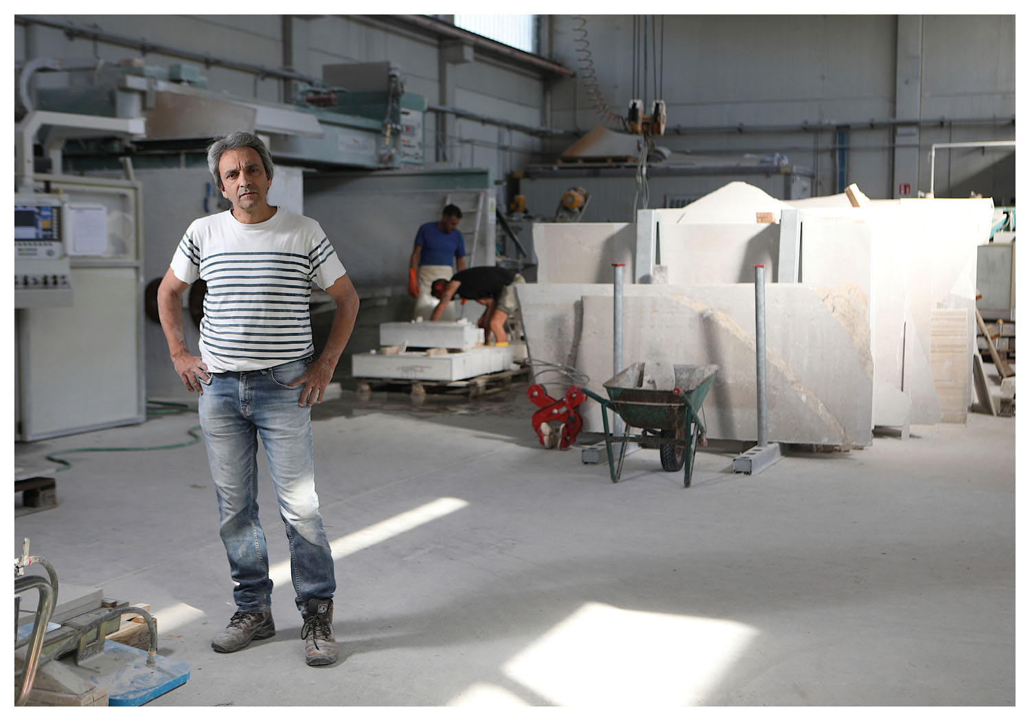 Portrait of Alberto Fiorin, sculptor, photo Massimo Goina